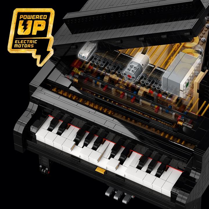 Actual product image LEGO Concert grand piano (21323, LEGO Ideas, LEGO Rare Sets)