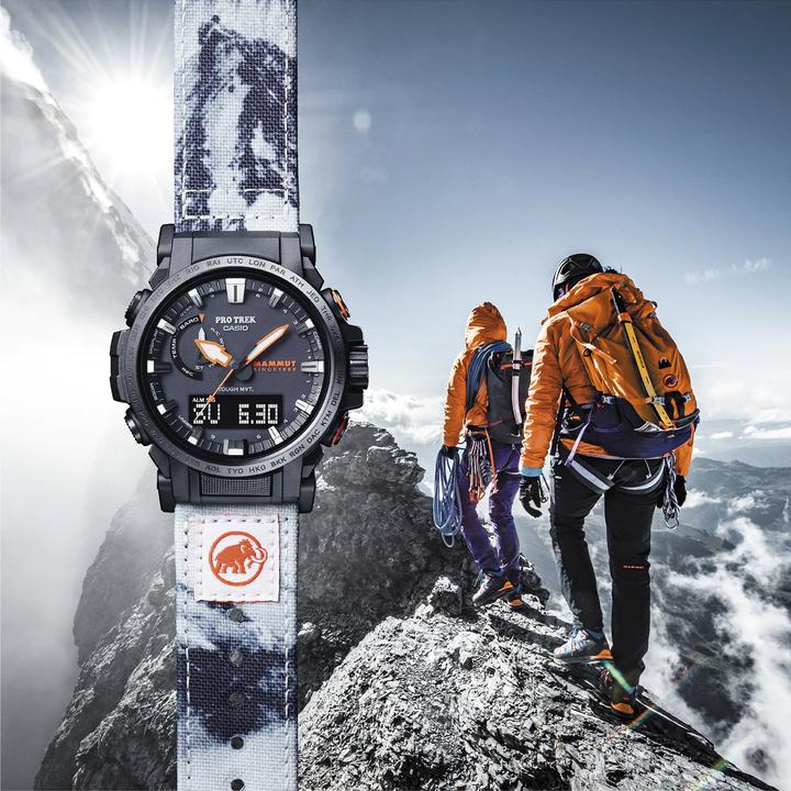 Actual product image Casio PRW-61MA-1A (Digital watch, Analogue wristwatch, 47 mm)