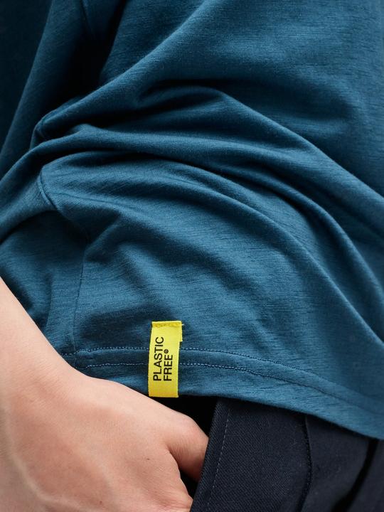 Actual product image Mover Plastic Free Sportswear SailGP x Mover Light Merino T-Shirt (XS)