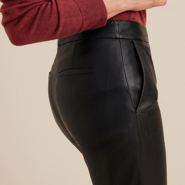 Actual product image Anne Weyburn Narrow 7/8 trousers (48)