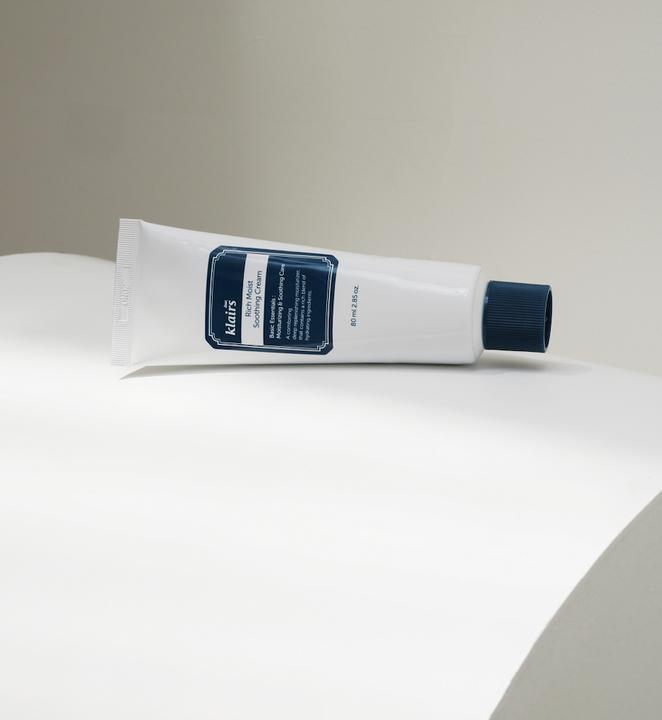 Actual product image Klairs Rich Moist Soothing Cream (80 ml, 24h cream)