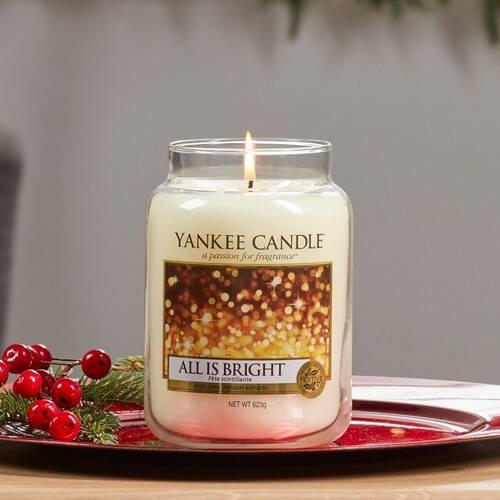 Actual product image Yankee Candle All is Bright (623 g)