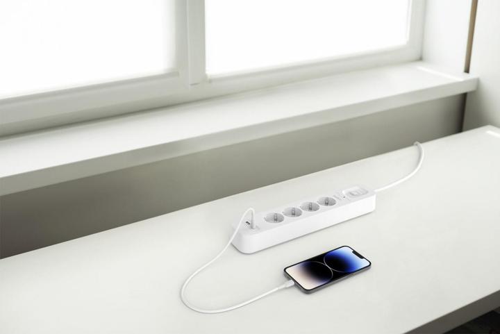 Produktbild Belkin Surgemaster Überspannungsschutz (4 x, USB-A, CEE 7/3, USB-C, 2 m)