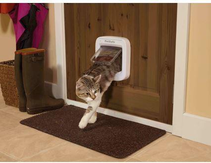 Actual product image PetSafe Cat door Microchip (Microchip Cat Flap)