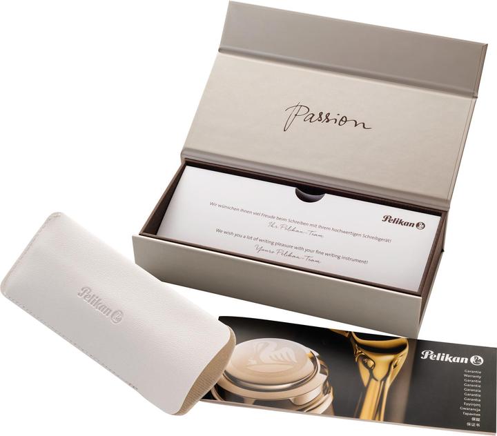 Produktbild Pelikan Füllhalter M800 (Gold, Black, Blue, 1 x)