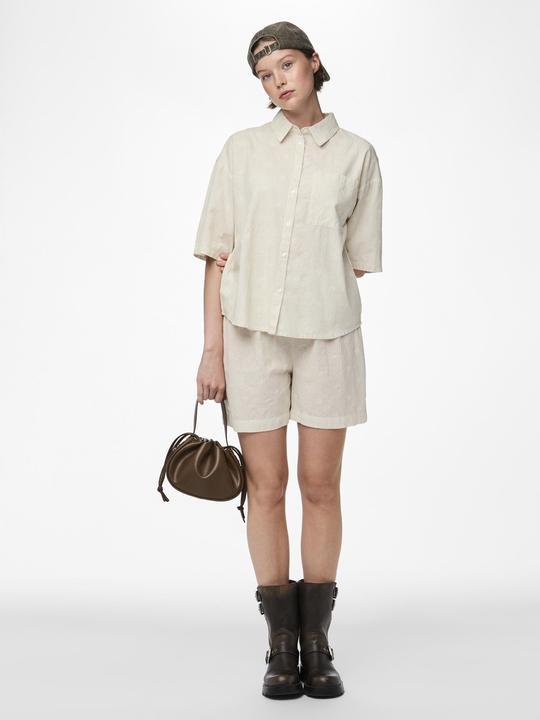 Immagine prodotto Pieces PCEMMA Bestickte Shorts (M)