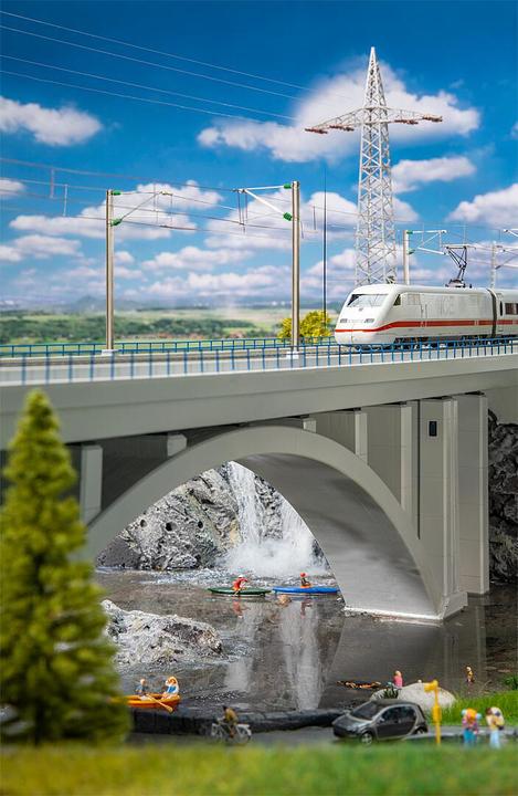 Actual product image Faller Modern arch bridge