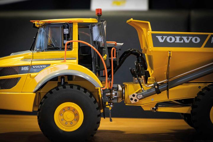 Image du produit Fm-electrics Tombereau hydraulique Volvo 1:14 RTR Double E-Hobby (RTR Prêt à fonctionner)