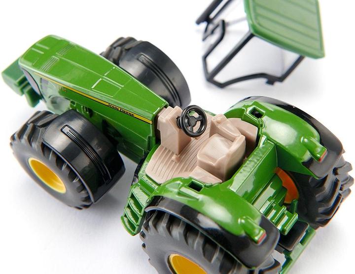 Actual product image Siku John Deere tractor with trailer