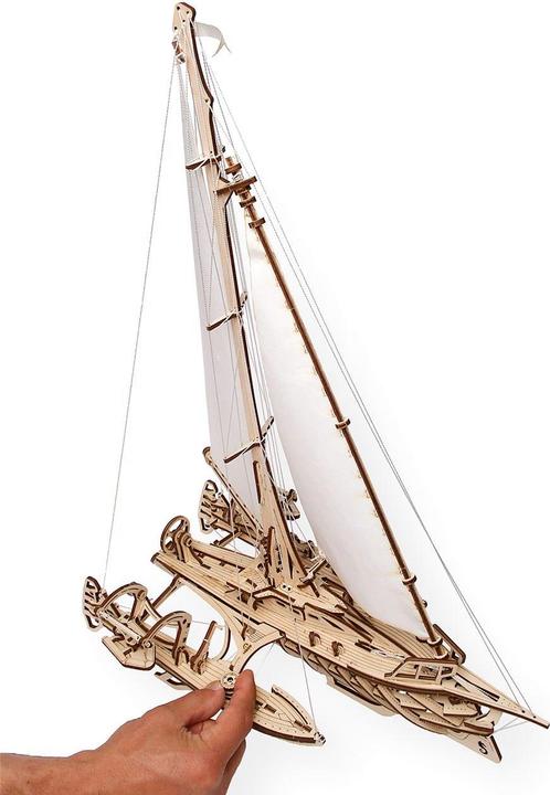 Actual product image Ugears Trimaran Merihobus