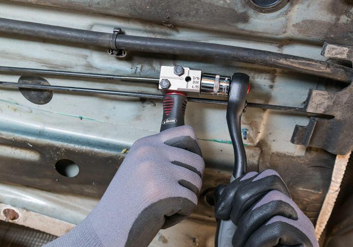 Image du produit Vigor Appareil à border pour ∅ 4,75 mm ∙ V4416 ∙ Nombre d'outils : 5