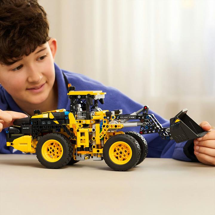 Produktbild LEGO Volvo L120 Electric Radlader (42209, LEGO Technic)