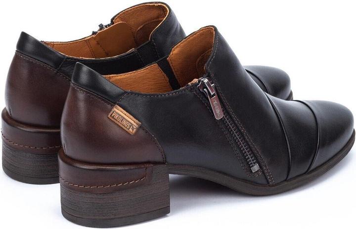 Actual product image Pikolinos Malaga (41)