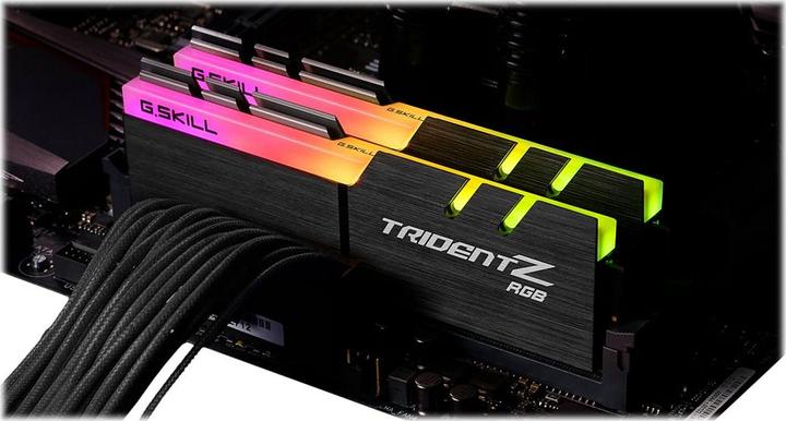Produktbild G.Skill Trident Z RGB (2 x 16GB, 4266 MHz, DDR4-RAM, DIMM)
