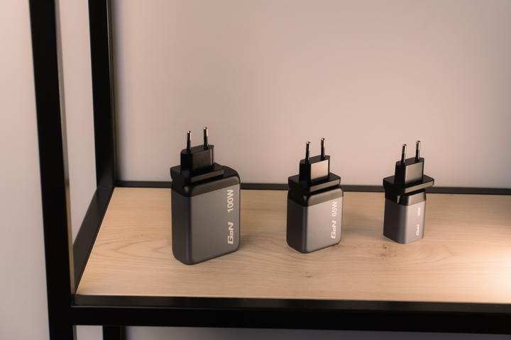 Actual product image Verbatim GNC-65 GaN Charger (65 W)