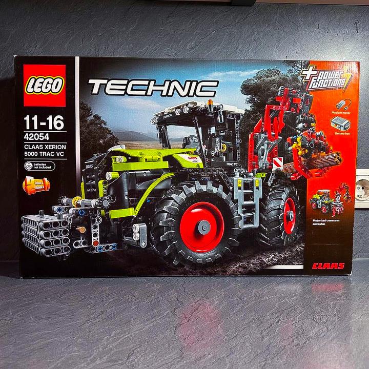 Image du produit LEGO Claas Xerion (42054, LEGO Technic)