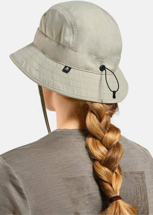 Actual product image Odlo Performance Light Bucket (M)