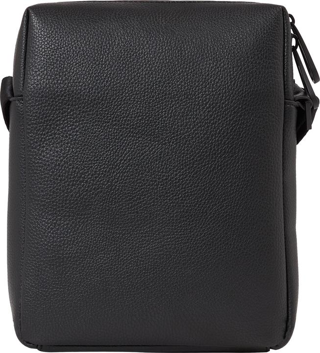 Actual product image Calvin Klein Shoulder Bag CK Must Reporter PF22 (49% POLYURETHANE, 51% RECYCLED POLYESTER)