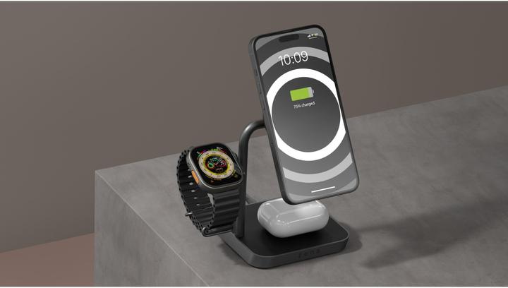 Actual product image Zens 1x 15W Qi2, 1x 5W Apple Watch, 1x 5W Qi incl. charger (15 W)