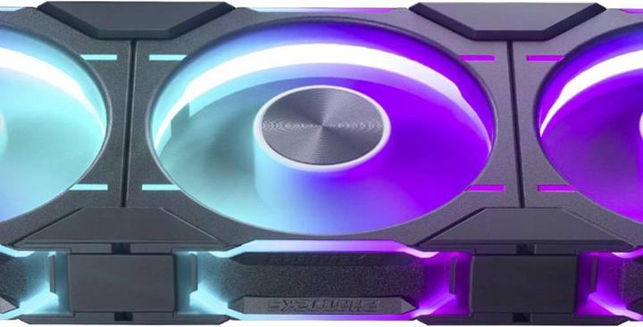 Actual product image Phanteks D30 PWM Regular Airflow D-RGB Fan, 3-pack - 120mm, black (120 mm, 3 x)