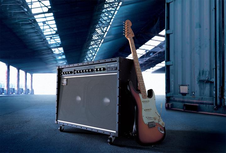 Actual product image Roland JC-120 Gitarrenverstärker (Guitar, 120 W)