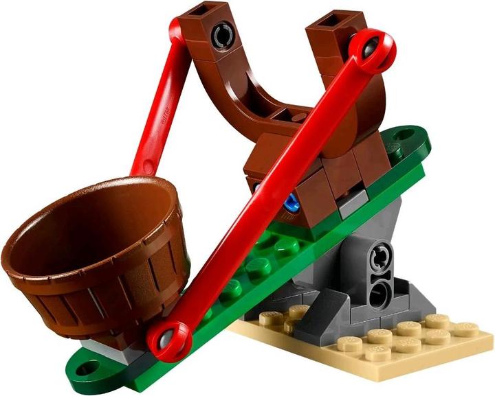 Actual product image LEGO Angry Birds King Pig's Castle (75826)
