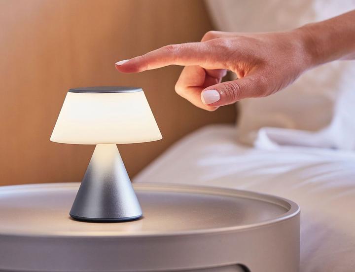 Actual product image Lexon Luma M (150 lm)
