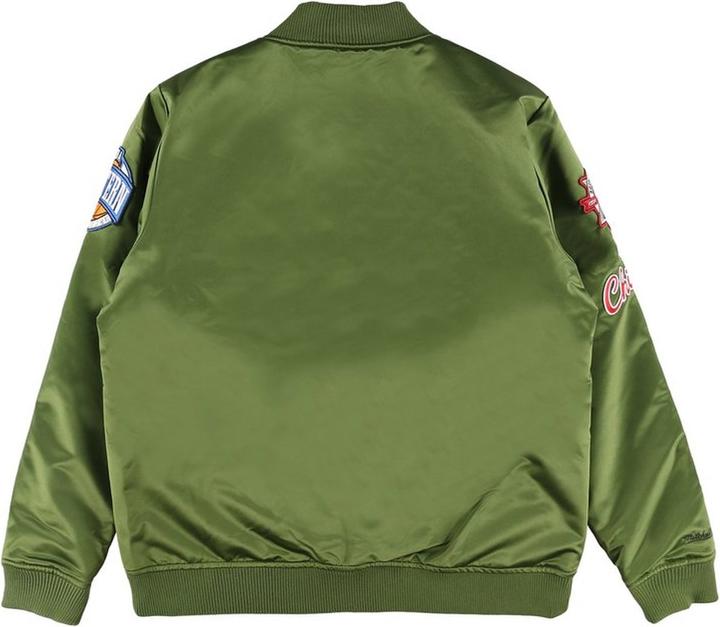 Actual product image Mitchell & Ness NBA Flight Satin - Chicago Bulls Bomberja - 125971 (L)