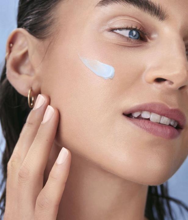 Immagine prodotto NIVEA Hydra Skin Effect Wake Up Gel Trattamento Giorno (50 ml, Gel viso)
