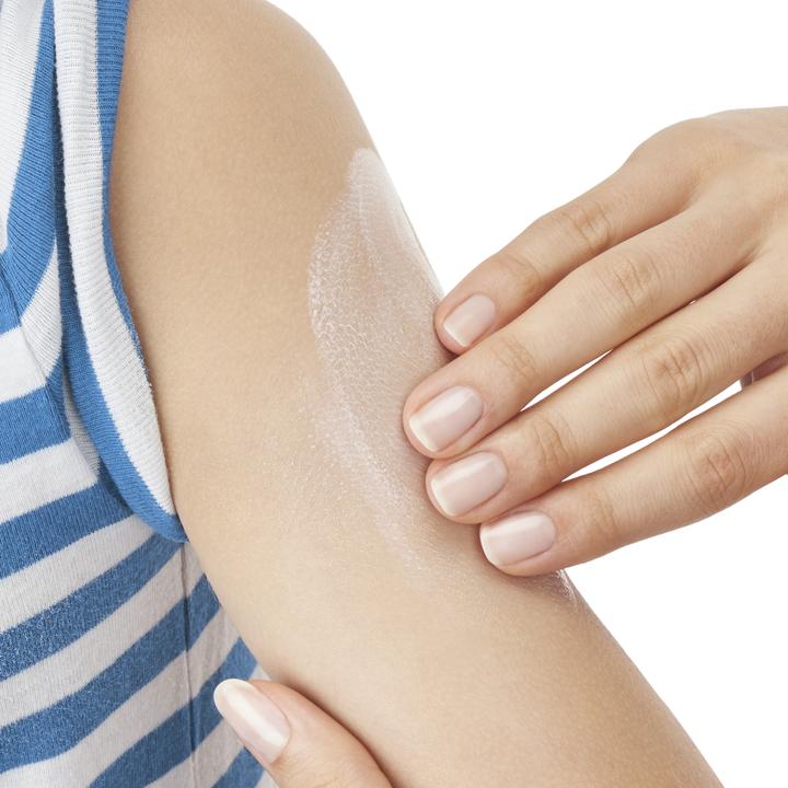 Actual product image Vichy Idéal Soleil Anti-Sand Sun Spray (Sun spray, SPF 50+, 200 ml, 201 g)