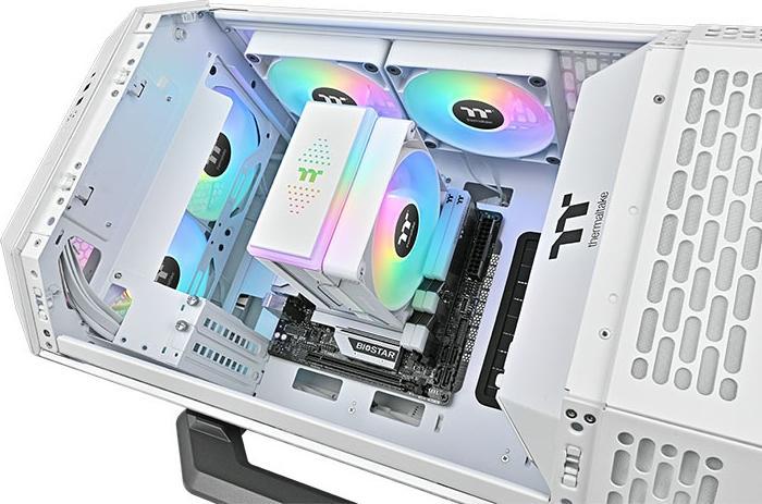 Actual product image Thermaltake Astria 400 ARGB (160 mm)