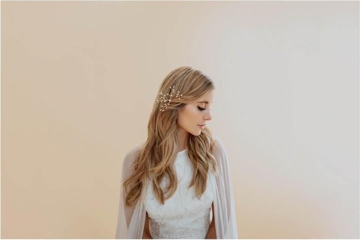 Immagine prodotto Trisa Fermaglio per capelli Celebride con piccole perle bianche e pietre lucide (3 pz.)