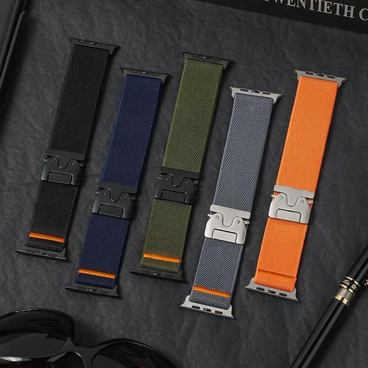 Produktbild 4Kom Nylon Clasp for Apple Watch 44/45/46/49mm - Orange