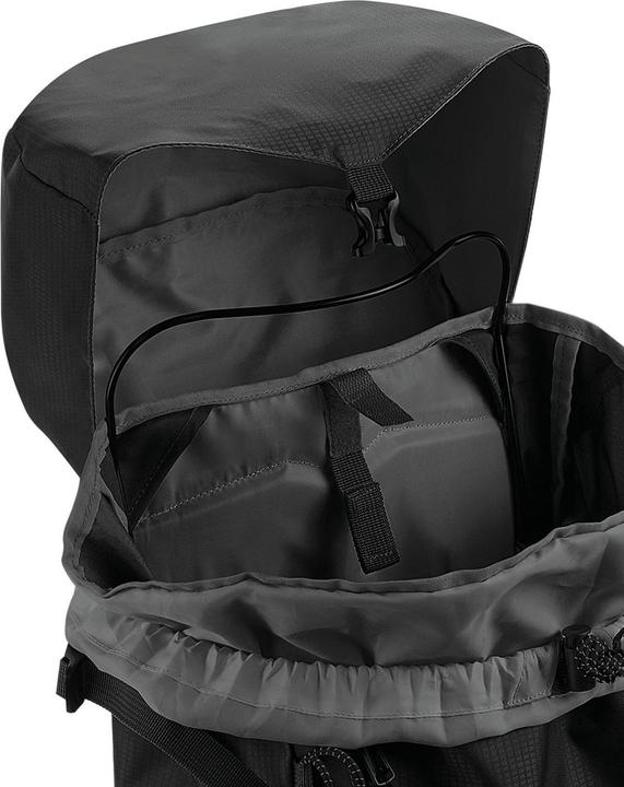 Actual product image Quadral SLX-Lite 35L Hiking Backpack (35 l)