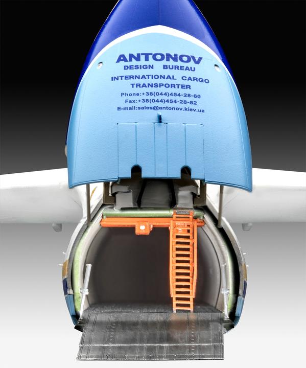 Actual product image Revell Antonov AN-225 Mriya