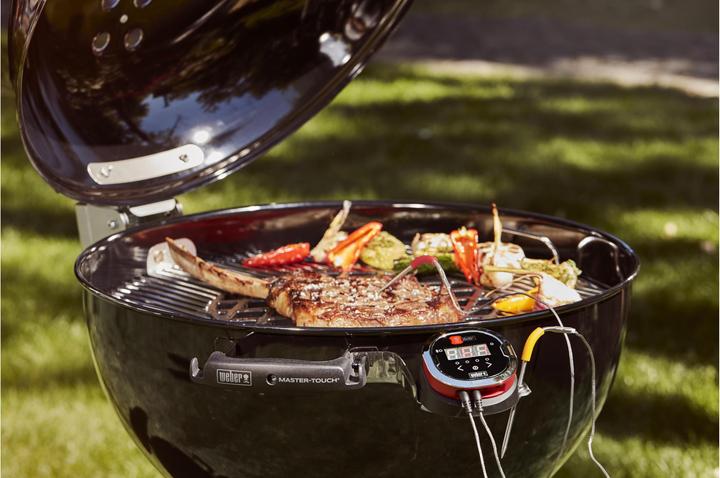 Produktbild Weber Master-Touch Premium E-5770 (57 cm)