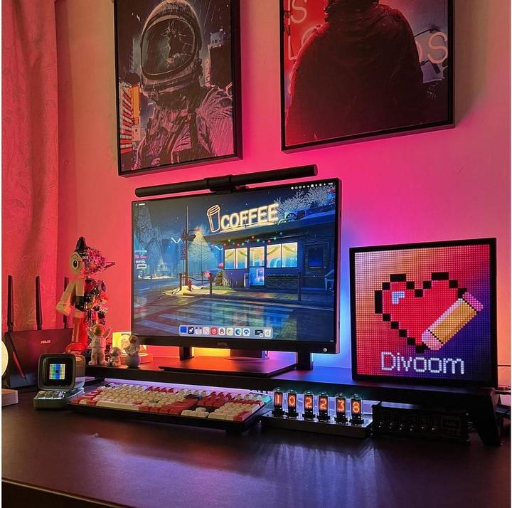 Actual product image Divoom Pixoo 64 (10.30", 64 x 64 pixels)