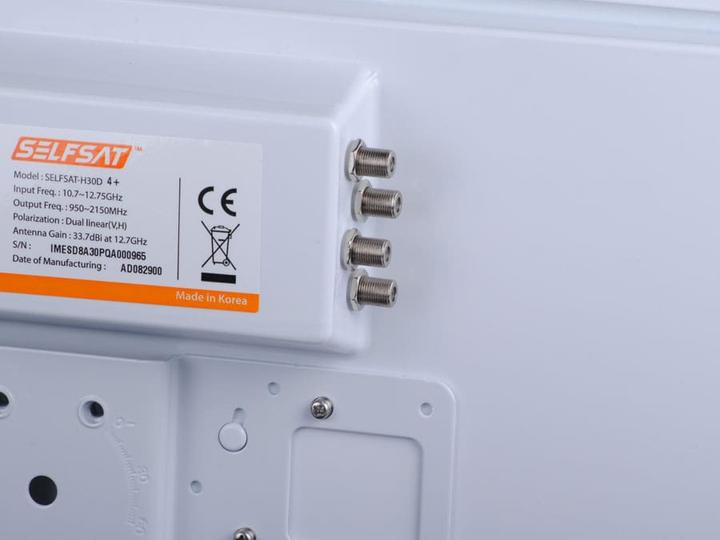 Produktbild Selfsat H30d4 (Flachantenne, 33.70 dB, DVB-S / -S2)