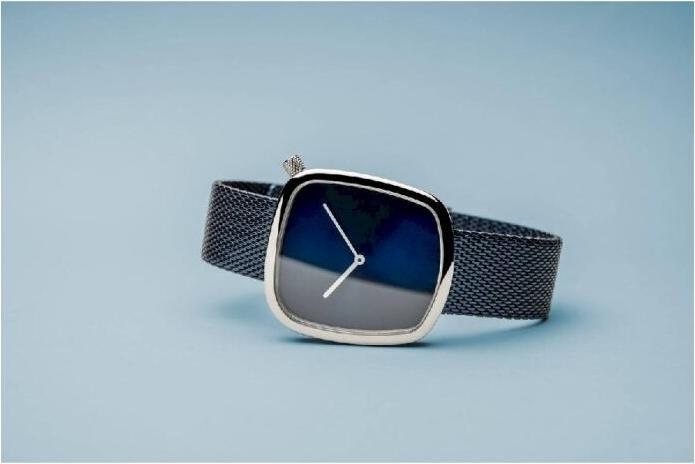Produktbild Bering Classic (Analoguhr, 34 mm)