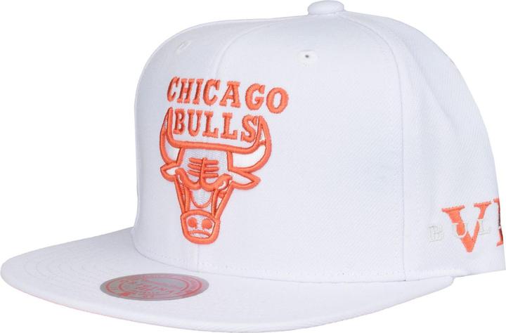 Mitchell & Ness Snapback Cap - CORE VI Chicago Bulls weiss (One Size)