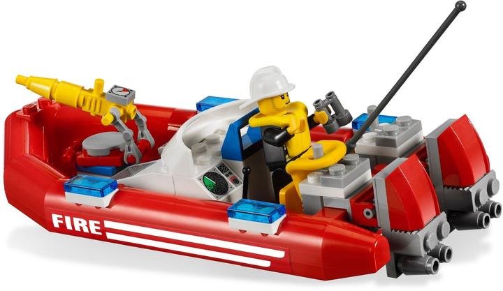 Produktbild LEGO City Feuerwehr-Truck mit Löschboot (7213, LEGO City)