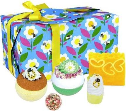 Image du produit Bomb Cosmetics Set de bain 5 pièces fait main et enveloppé Just Bee Yourself (Set soin capillaire)