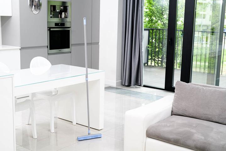 Actual product image York Rubber broom with telescopic handle Bacteria Stop (1 pcs.)
