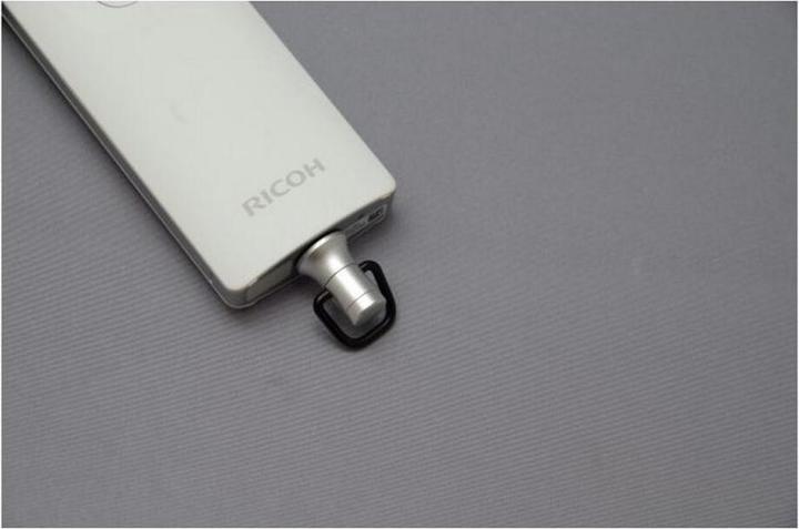Image du produit Pentax Support de sangle de retenue Ricoh argent (Support de montage)