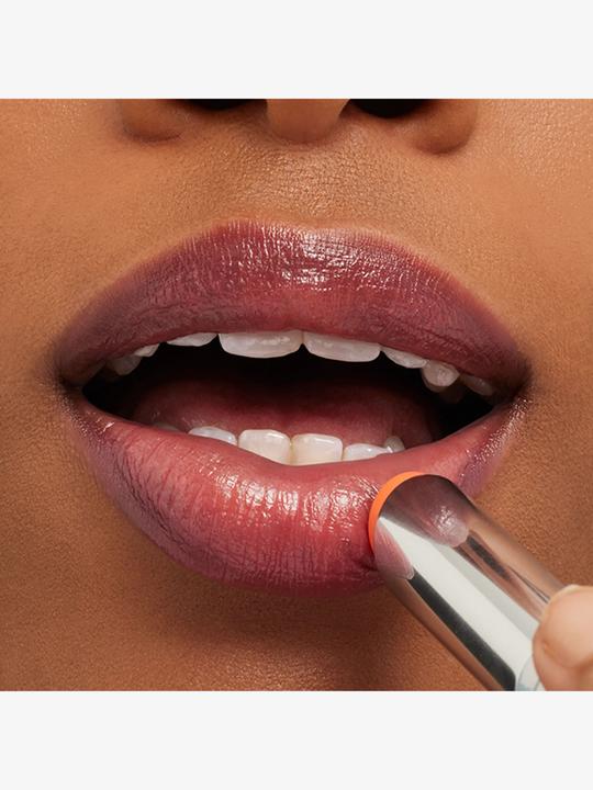 Actual product image Mac Knives Glow Play Tendertalk Lip Balm L113 - Candid (Balm, 31.40 ml)
