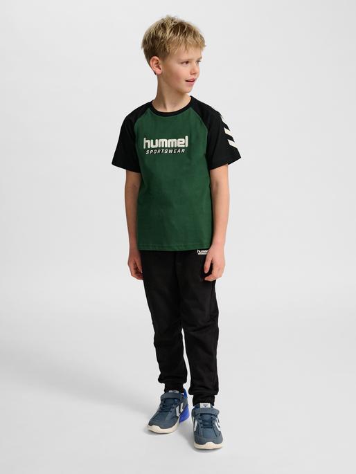 Produktbild hummel hmlJR LOGO T-SHIRT S/S (24, 25, 26, 27, 28)
