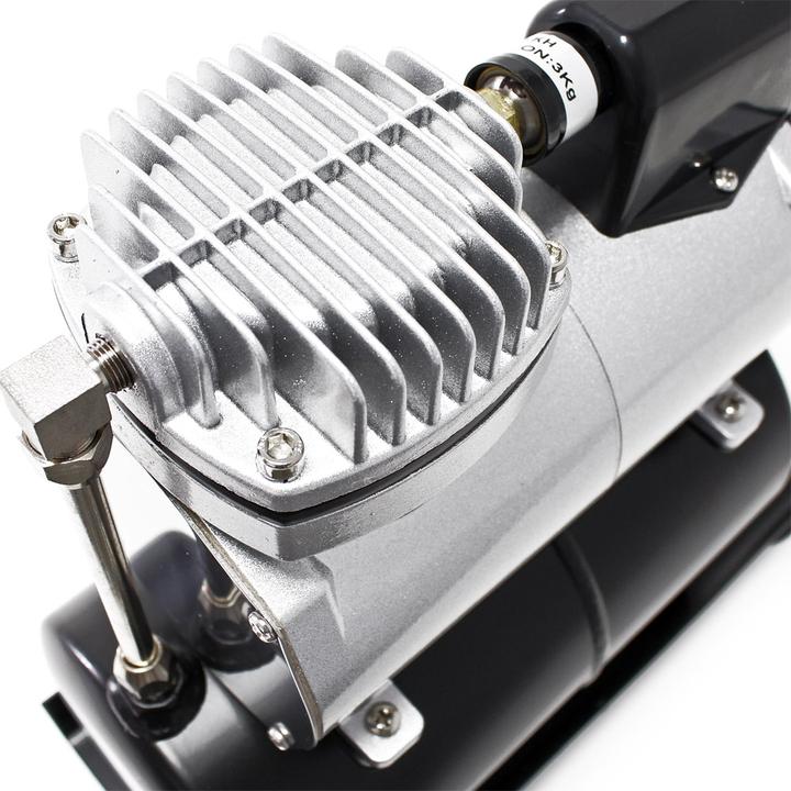Actual product image Wiltec Airbrush Compressor AF186A 4 bar Single Cylinder Compressor with Automatic Switch-off and Air Tank (4 bar, 3 l)