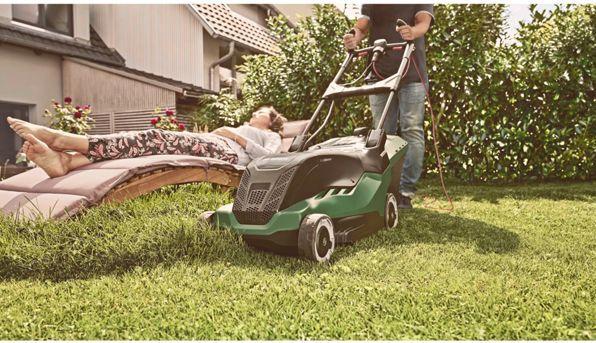 Produktbild Bosch Home & Garden AdvancedRotak 650 (Netzbetrieb)
