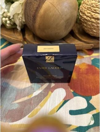 Actual product image Estée Lauder Estee Lauder Double Wear Powder Foundation 3W1 Tawny Fresh (3W1 Tawny Fresh)