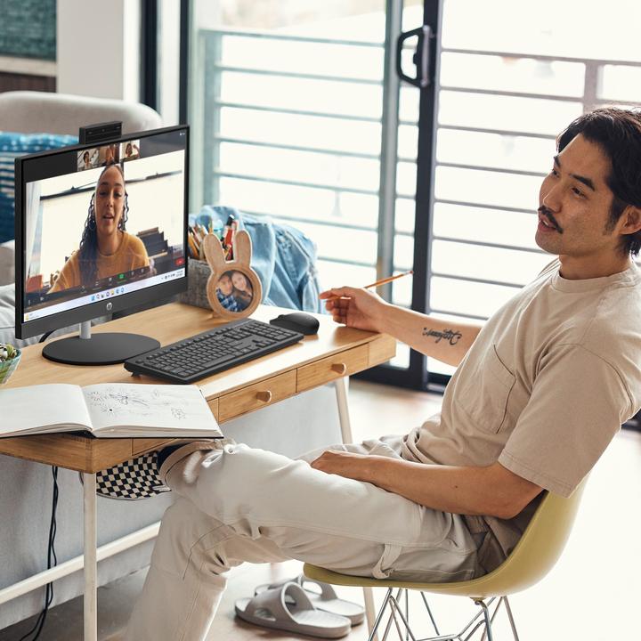 Image du produit HP AIO 24-CR1003NB (Intel Core Ultra 5 125U, 16 Go, 512 Go, Intel Arc Graphics)